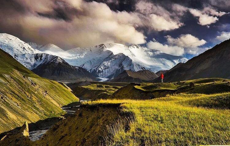 Pamir Nomad Yurt Camp Hotel Kara-Kavak Ngoại thất bức ảnh